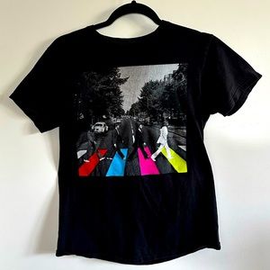 🔥SALE🔥 The Beatles Abbey Road Rainbow T-Shirt